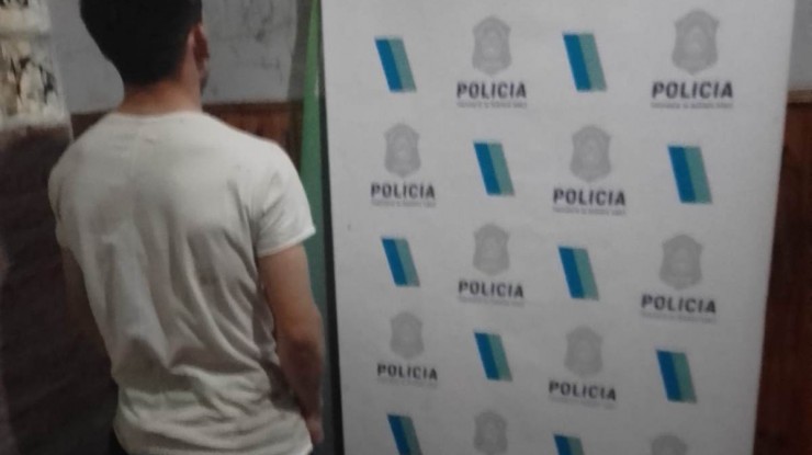 Amenazó a su hermano con un machete, fue aprehendido